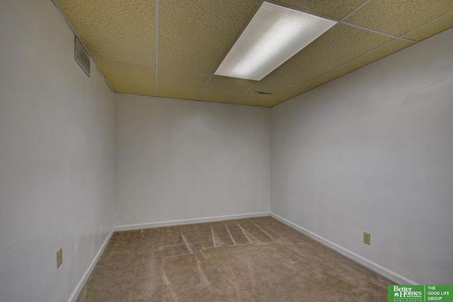 13315 Hascall Street, Omaha, NE 68144