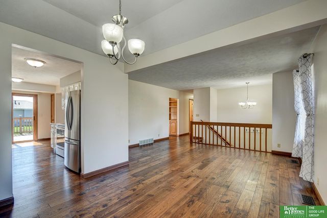 13315 Hascall Street, Omaha, NE 68144