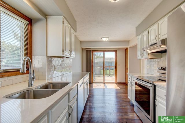 13315 Hascall Street, Omaha, NE 68144