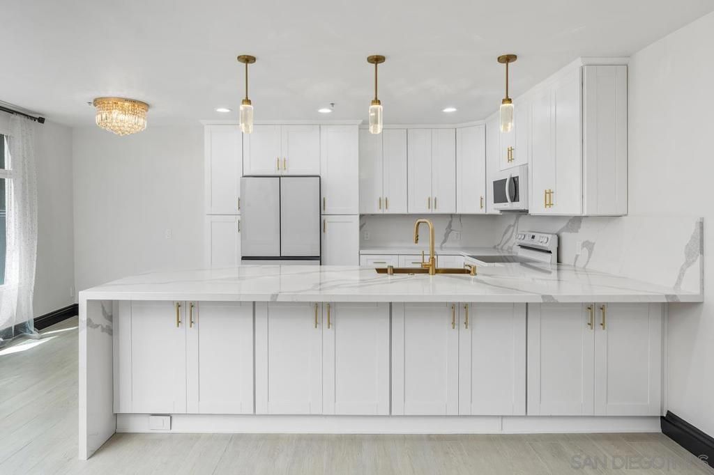 602 W Fir St 201, San Diego, CA 92101