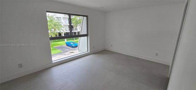 226 Sea View Dr 105, Key Biscayne, FL 33149