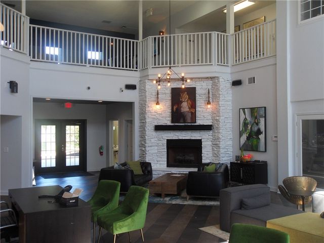 102 University Village Drive D, Central, SC 29630