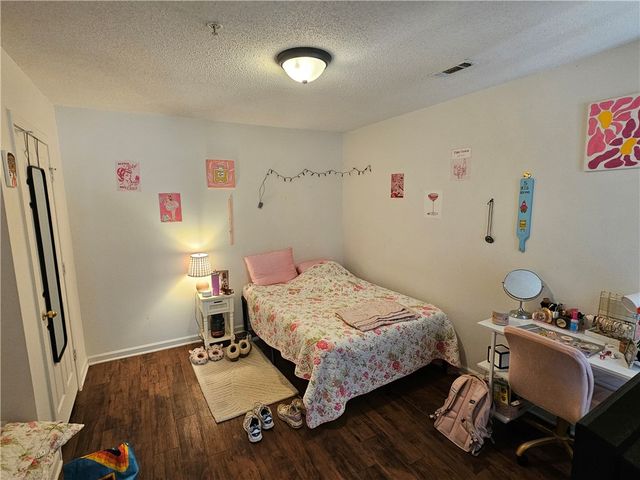 102 University Village Drive D, Central, SC 29630