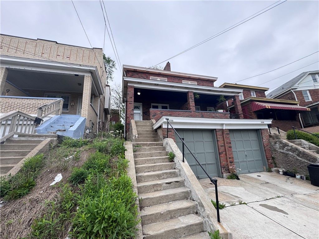 2733 Pyramid Ave, Brentwood, PA 15227