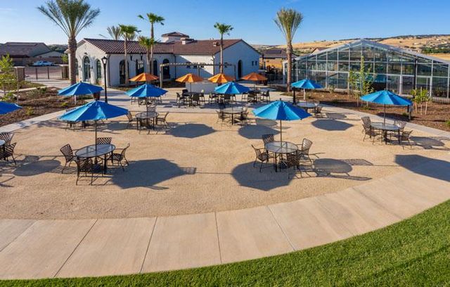 4975 Del Mar Dr, El Dorado Hills, CA 95762