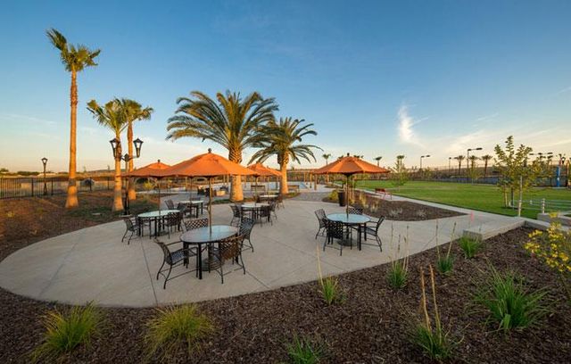 4975 Del Mar Dr, El Dorado Hills, CA 95762