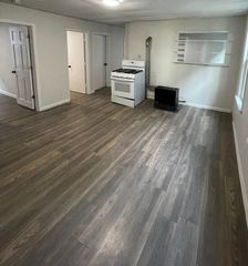 81 Merrifield St 1, Worcester, MA 01605