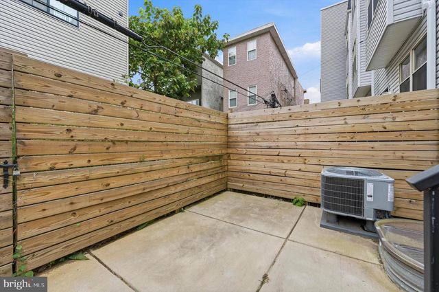 1713 W SEYBERT ST, Philadelphia, PA 19121