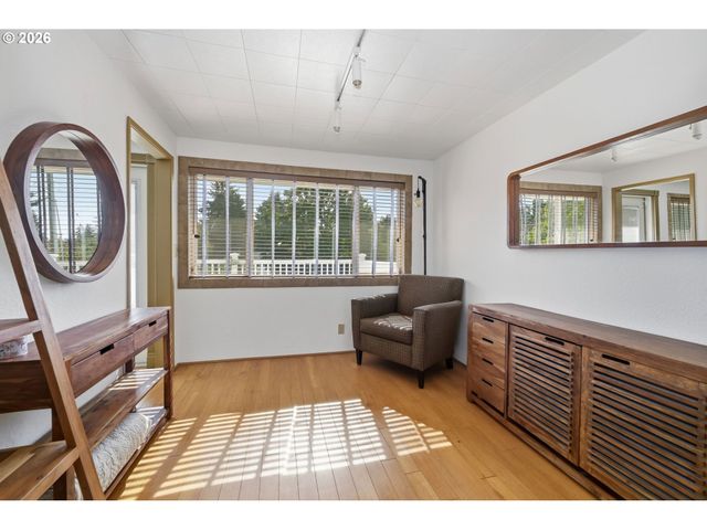 1590 CORUM Ave, Eugene, OR 97401