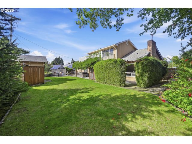1590 CORUM Ave, Eugene, OR 97401