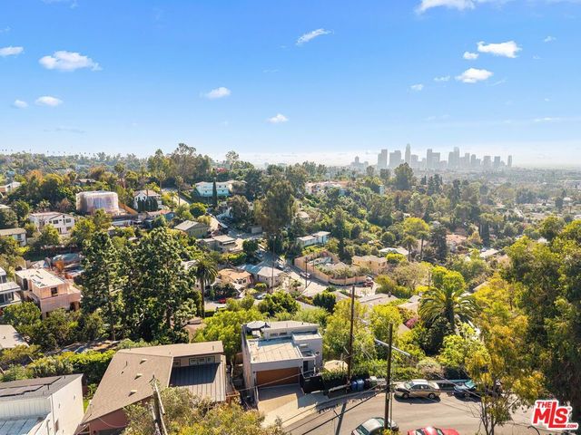 2074 Cerro Gordo Street, Los Angeles, CA 90039