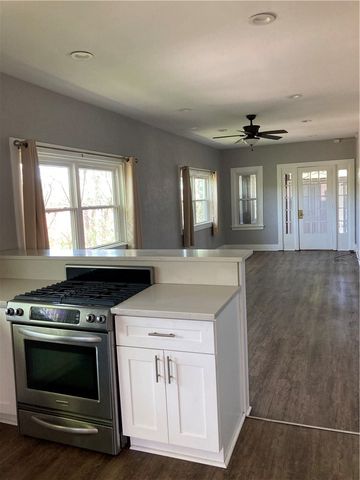110 Tipton St, Hazelwood, PA 15207