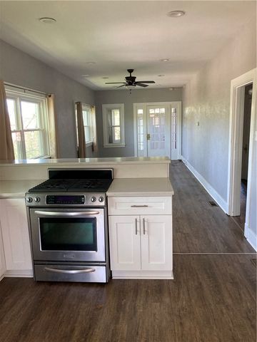 110 Tipton St, Hazelwood, PA 15207