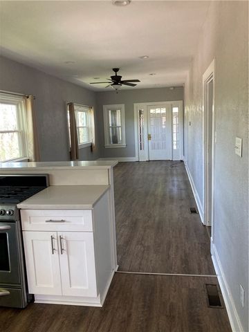 110 Tipton St, Hazelwood, PA 15207