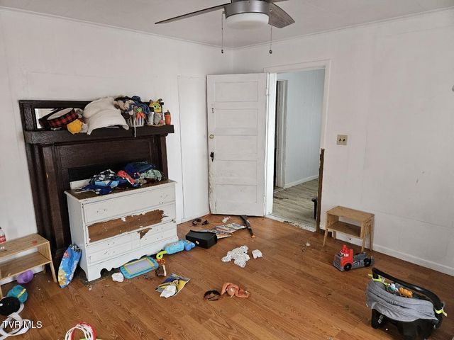 204 Northeast High Avenue, Coeburn, VA 24230