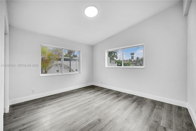1018 NE 7th Street, Hallandale Beach, FL 33009