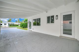 1018 NE 7th Street, Hallandale Beach, FL 33009