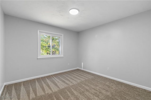 328 Crestway Oval, Brunswick, OH 44212