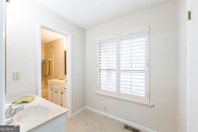 102 Sweetwater Court, Warner Robins, GA 31088