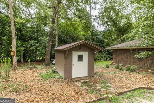 102 Sweetwater Court, Warner Robins, GA 31088