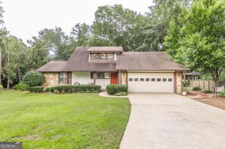 102 Sweetwater Court, Warner Robins, GA 31088