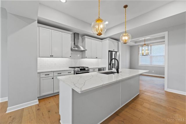 2905 Romana Place, Cincinnati, OH 45209