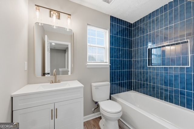 4273 Chestnut Lake Avenue, Lithonia, GA 30038