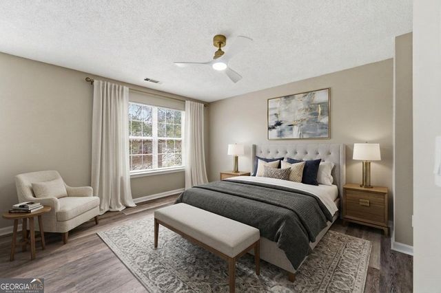 4273 Chestnut Lake Avenue, Lithonia, GA 30038