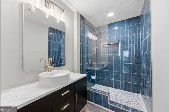 4273 Chestnut Lake Avenue, Lithonia, GA 30038