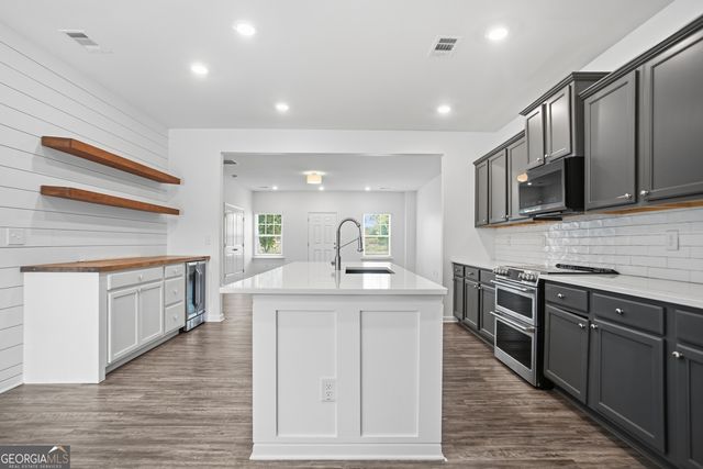 505 Ruths Drive, Woodstock, GA 30188