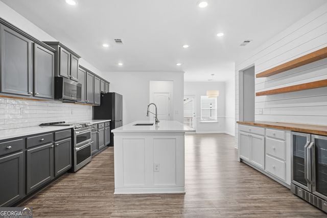 505 Ruths Drive, Woodstock, GA 30188