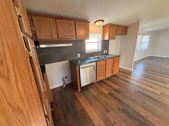 68 Maple Court, Muskegon, MI 49445