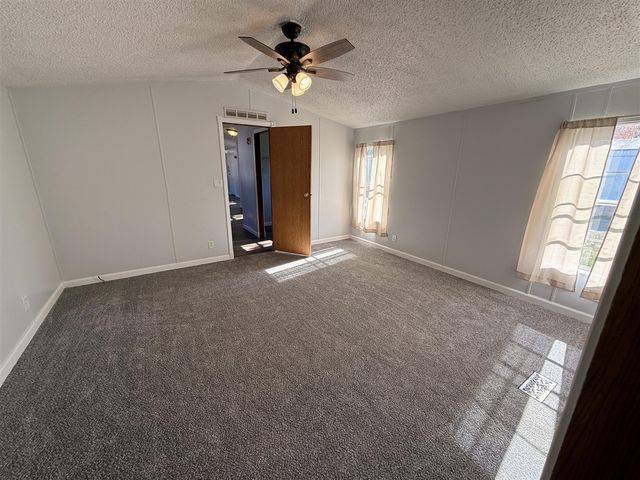 68 Maple Court, Muskegon, MI 49445