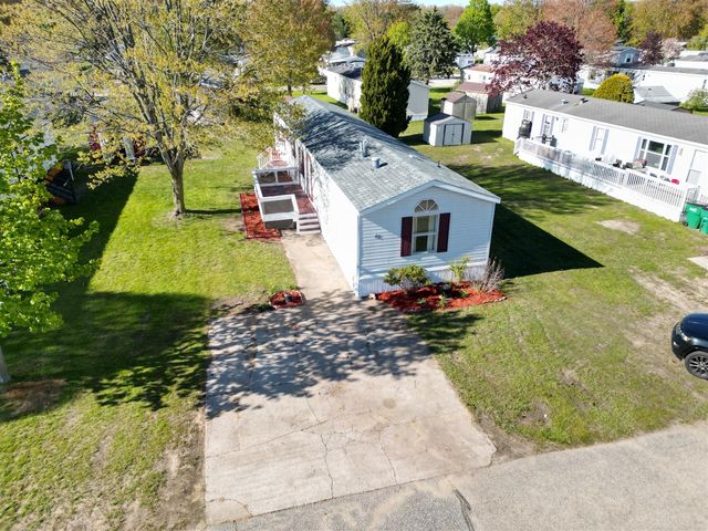 68 Maple Court, Muskegon, MI 49445