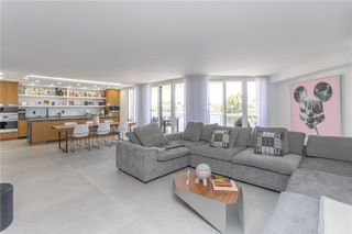 20191 E Country Club Dr TH9, Aventura, FL 33180