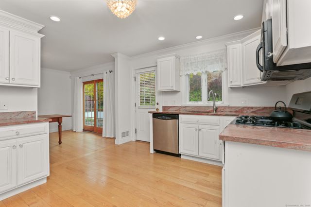 310 Main Street, Westport, CT 06880