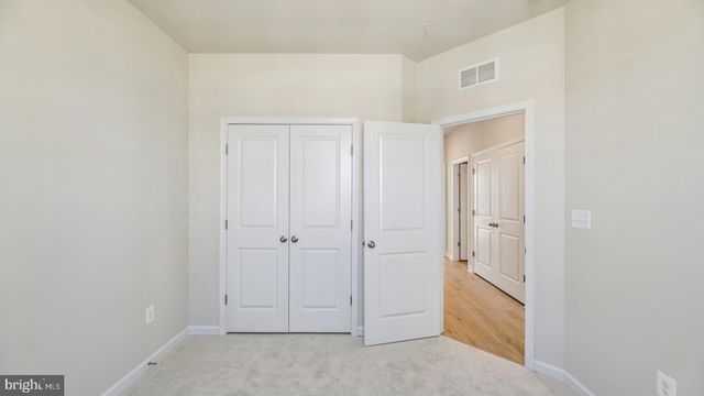 7834 PRESIDENTIAL PKWY, Upper Marlboro, MD 20774