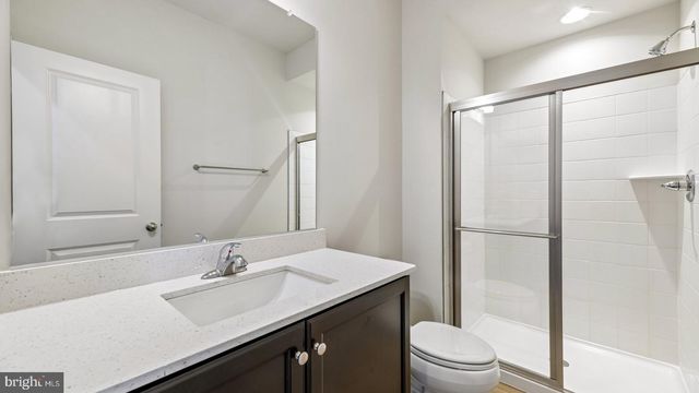 7834 PRESIDENTIAL PKWY, Upper Marlboro, MD 20774