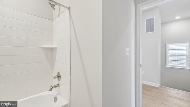 7834 PRESIDENTIAL PKWY, Upper Marlboro, MD 20774