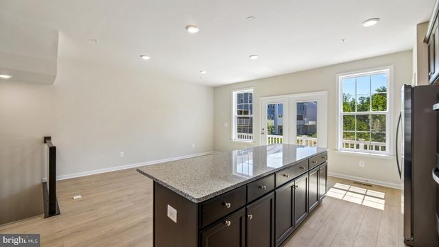 7834 PRESIDENTIAL PKWY, Upper Marlboro, MD 20774