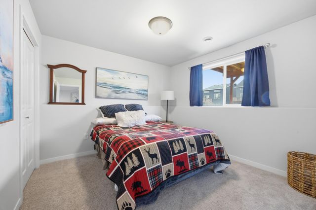 6050 Martin Lane W, West Fargo, ND 58078