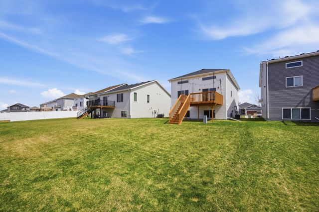 6050 Martin Lane W, West Fargo, ND 58078