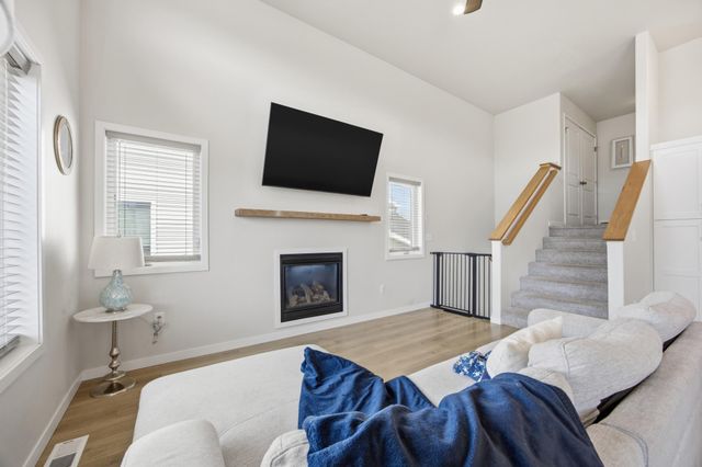 6050 Martin Lane W, West Fargo, ND 58078