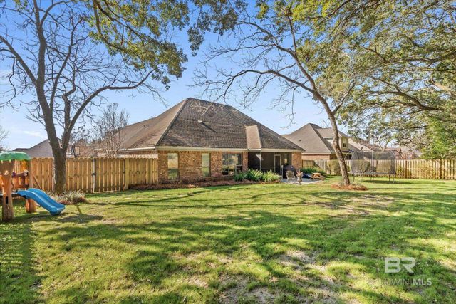 111 Sedgefield Avenue, Fairhope, AL 36532