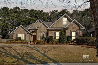 111 Sedgefield Avenue, Fairhope, AL 36532