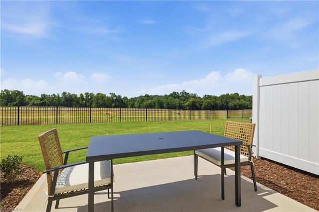 519 Prosecco Drive, Thomasville, NC 27360