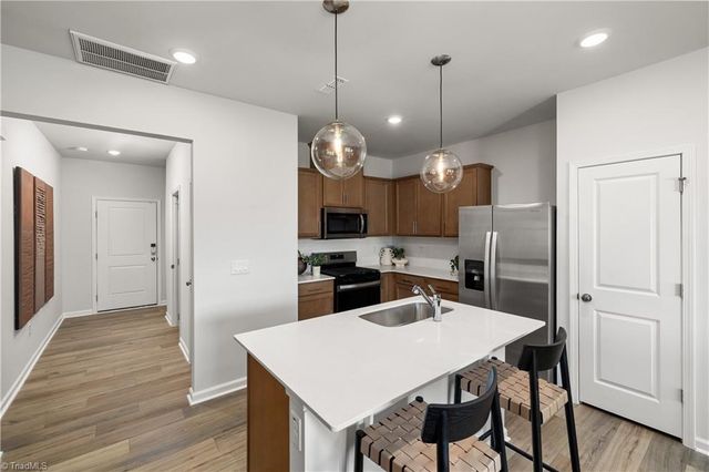 519 Prosecco Drive, Thomasville, NC 27360