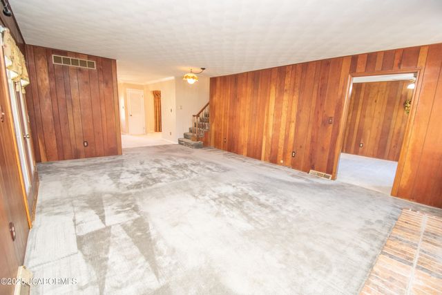 756 S SUMMIT DRIVE, Holts Summit, MO 65043