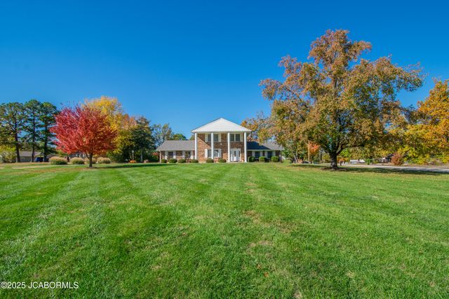 756 S SUMMIT DRIVE, Holts Summit, MO 65043