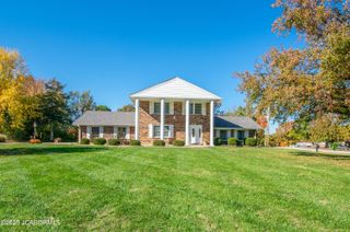 756 S SUMMIT DRIVE, Holts Summit, MO 65043